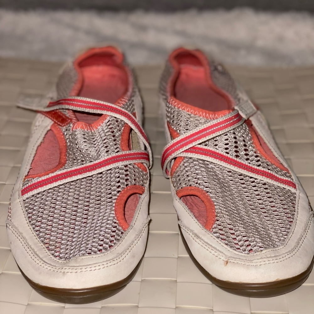 Sperry boat shoes